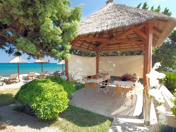 Massage with sea views (added by marie-claire_d286280 22 Feb 2017)