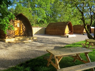 Camping pods (added by manager 16 Oct 2018)