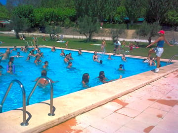 Swimming pool and aquagym classes (added by manager 24 Apr 2014)