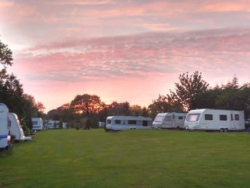 Sunset at camp (added by visitor 20 Oct 2015)