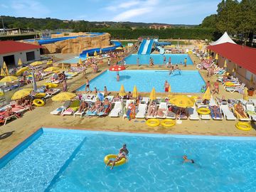 There is something for everyone in the large aquapark (added by manager 31 Dec 2015)