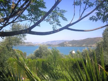 The terrace overlooks the largest reservoir in Andalucia (added by manager 19 Apr 2014)