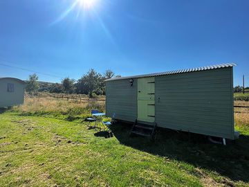 Chartreuse shepherd's hut (two person)