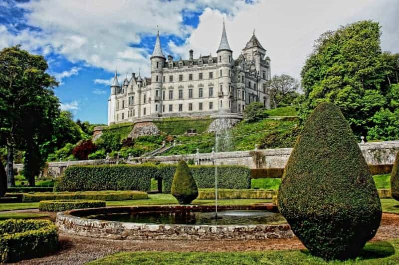 Dunrobin Castle: the ‘Versailles of the Highlands’ (Michael Drummond on Pixabay)