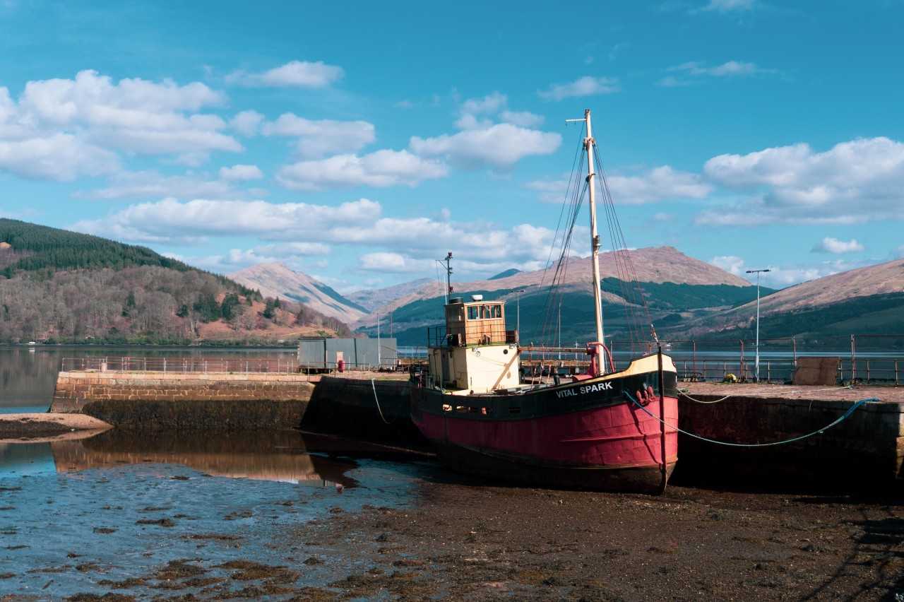 Seafood supper sorted. A fishing boat on Loch Fyne