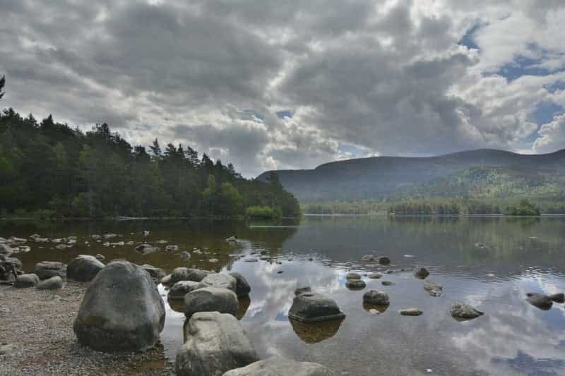Wonderful scenery at Cairngorms National Park (Zbigniew Pawlak  on Pixabay)