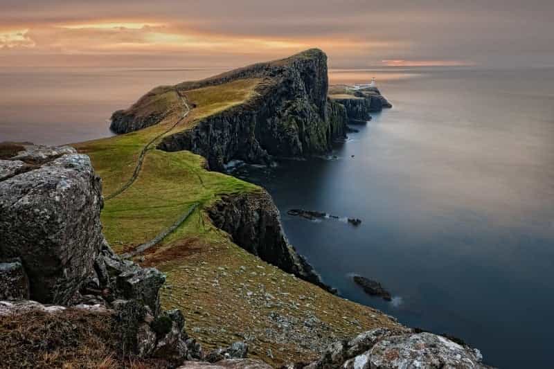 Dramatic Neist Point, Isle of Skye (Frank Winkler on Pixabay)